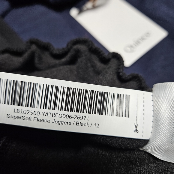 2 Quince SuperSoft Fleece Joggers 1 Black 1 Navy Size Kids 12 - Picture 4 of 6